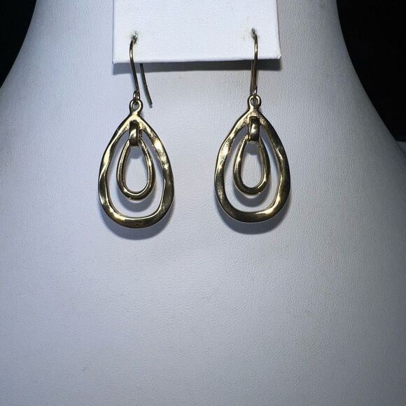 Boho Gold Tone Hammered Oval Dangle Earrings - Picture 5 of 6